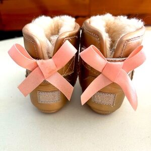 Baby Uggs. Shiny pink.